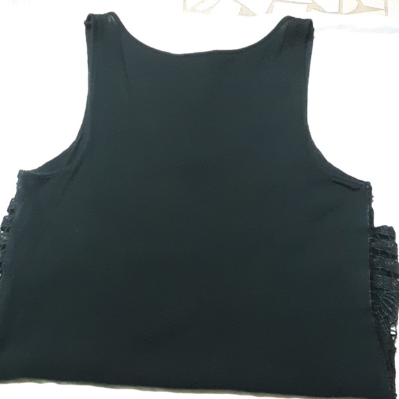 Express womans tank - Picture 7 of 7